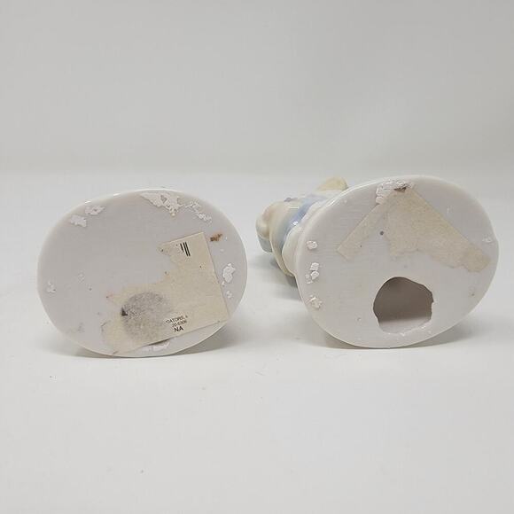 Vintage Santa Porcelain Figurine Around The World Series Set of 2 - Picture 12 of 14